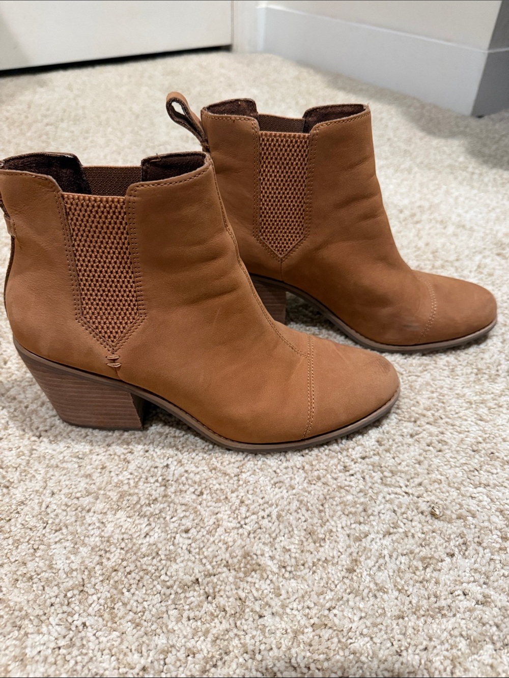 Toms women’s ankle boots